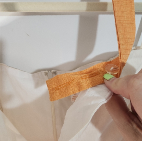Tori Richard Cream and Orange Halter Dress, Size 12 - Picture 5 of 8